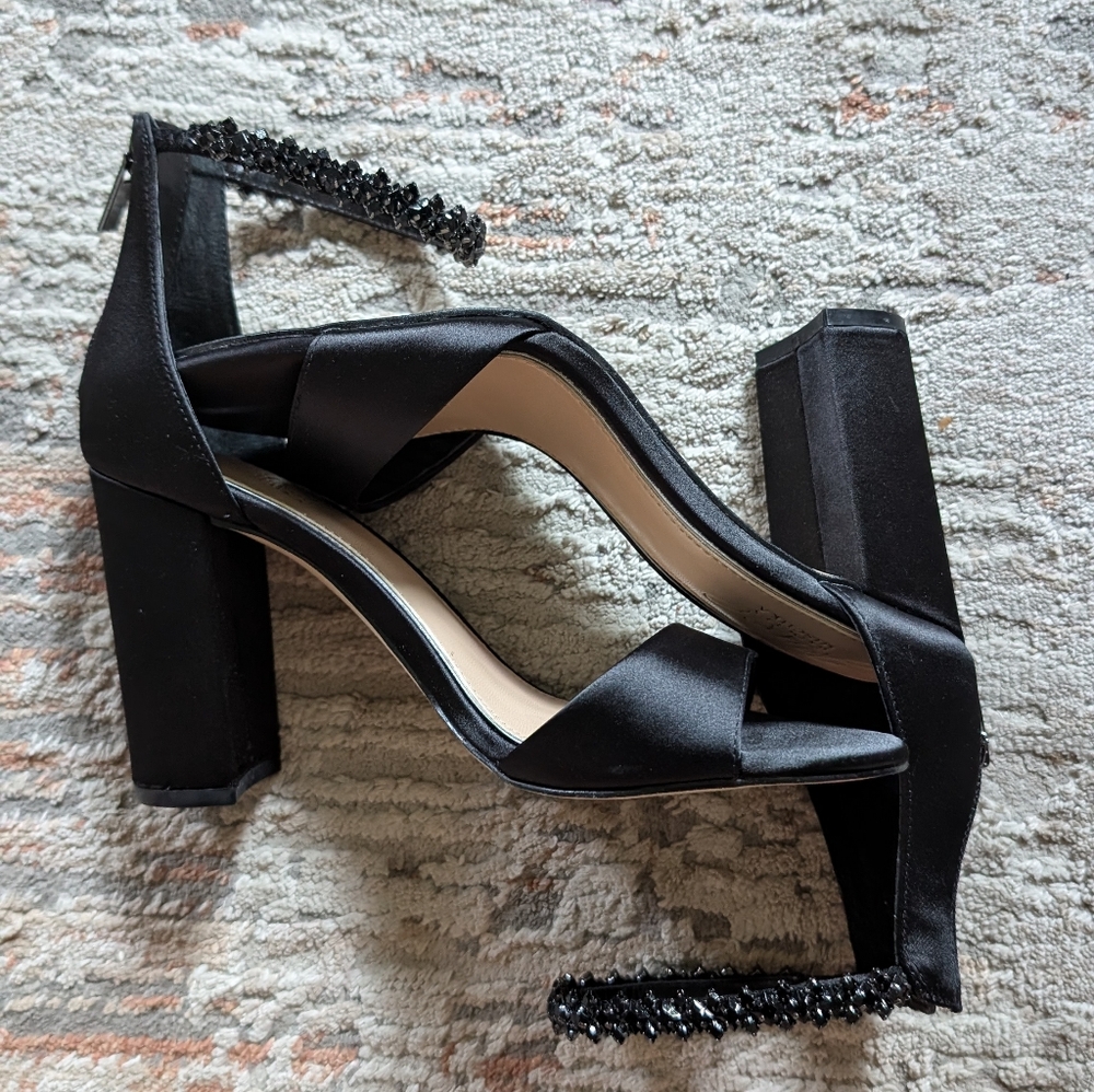 Louise peep toe black heel